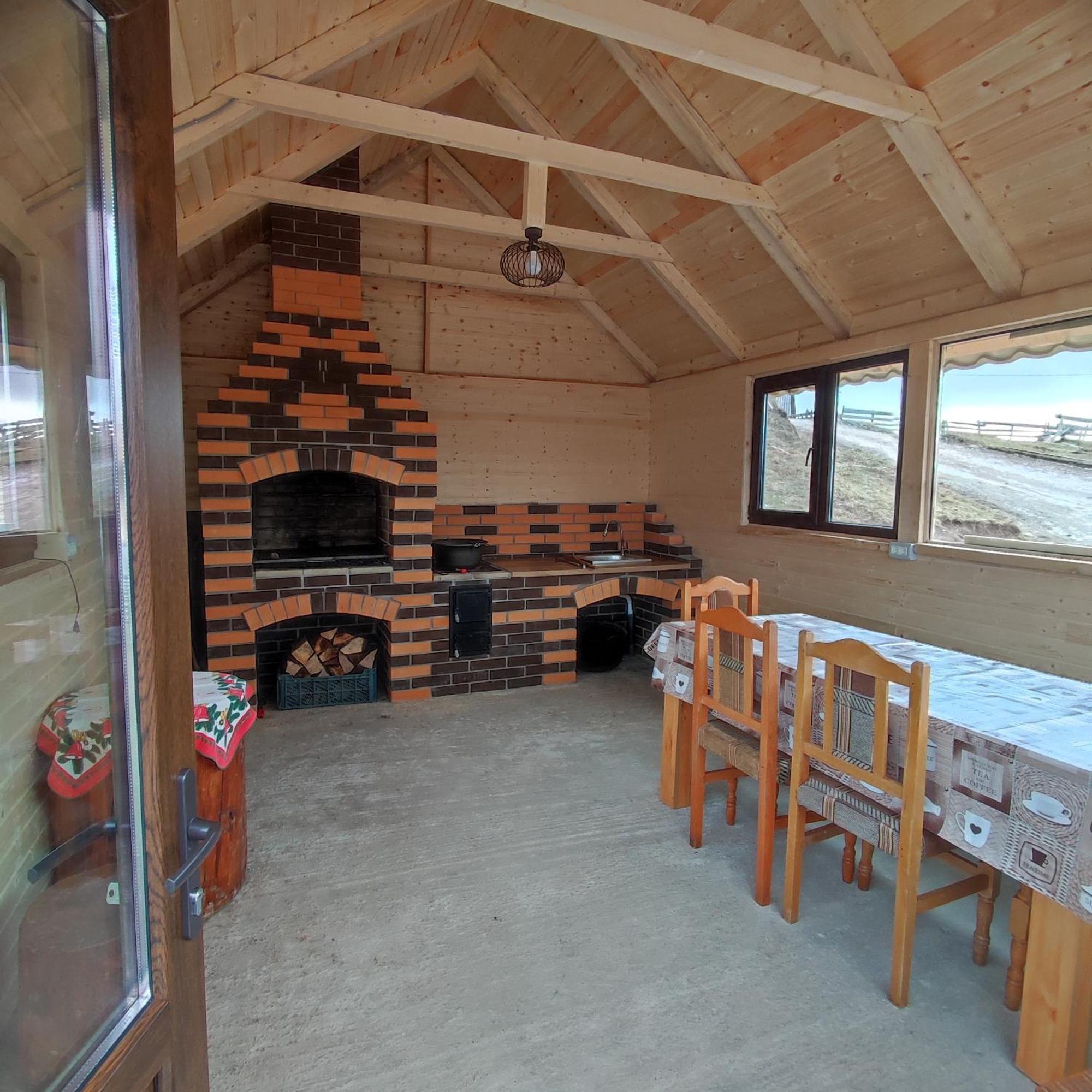 Cabana Colt De Munte Gîrda de Sus Buitenkant foto