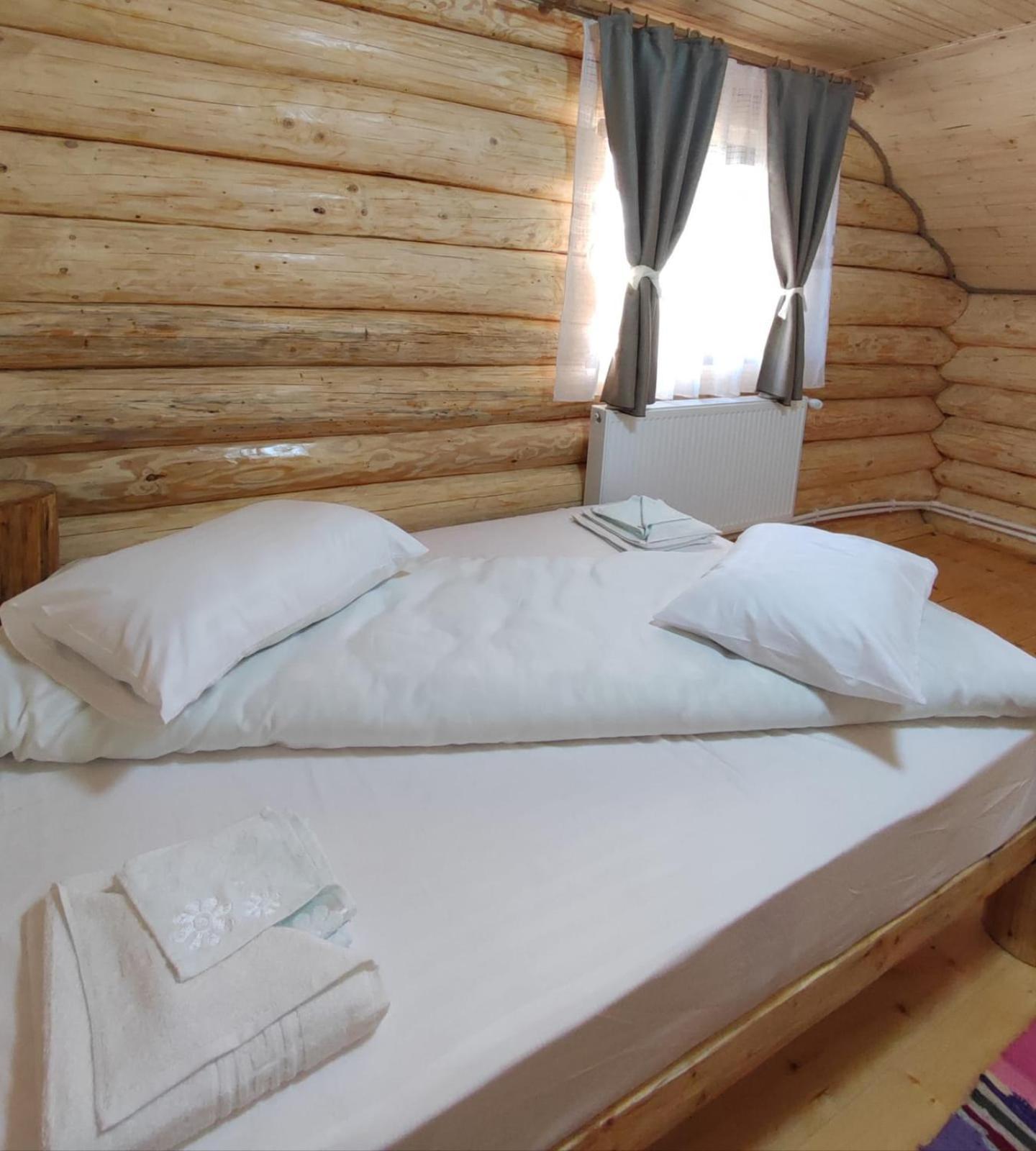 Cabana Colt De Munte Gîrda de Sus Buitenkant foto
